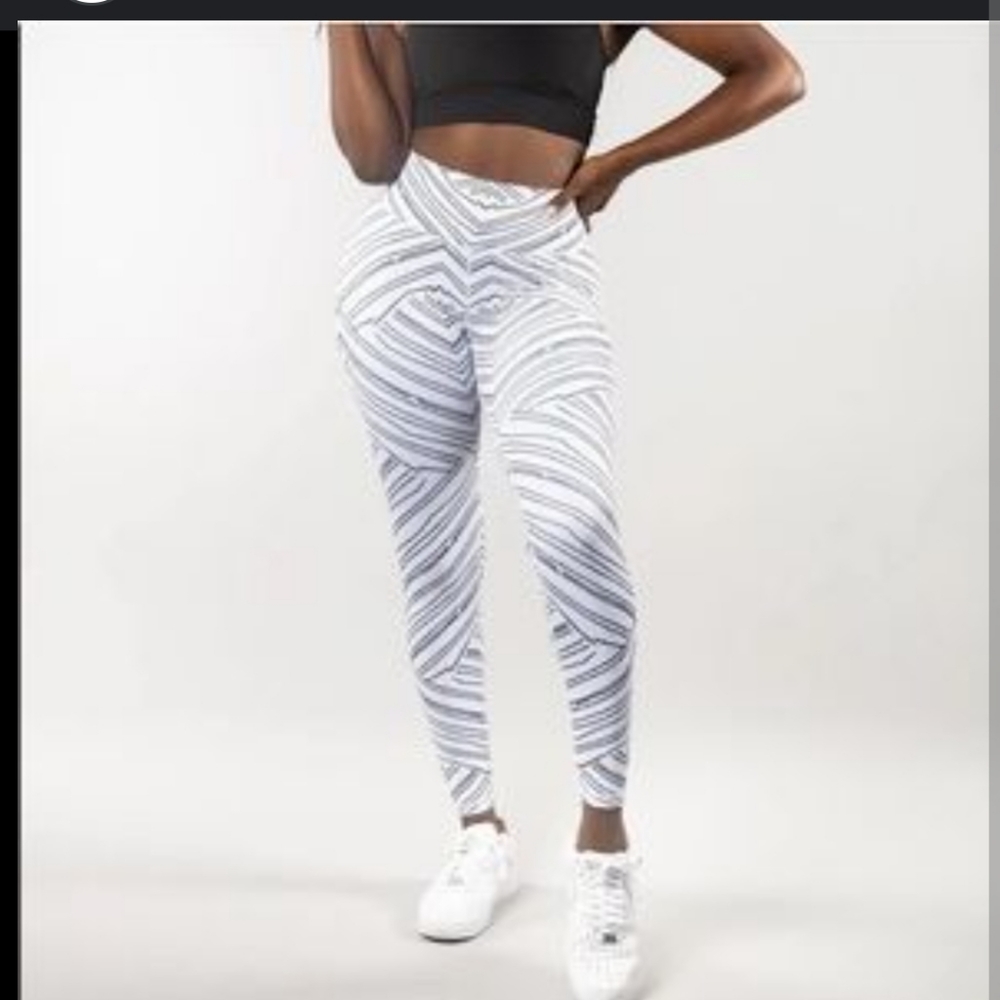 Buffbunny rebel collection leggings